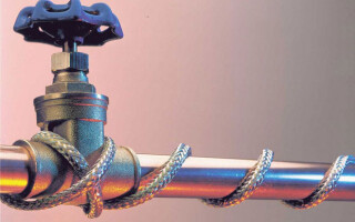How to choose and connect a heating cable inside and outside a water pipe