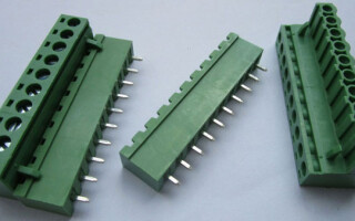 What types of terminal connection blocks are there?