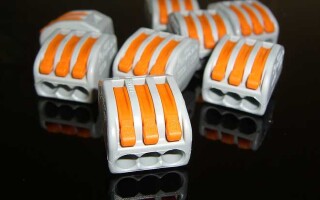 How to use Wago terminal blocks to connect wires?