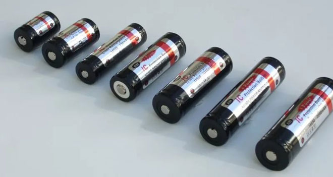 What are the main types of rechargeable batteries?