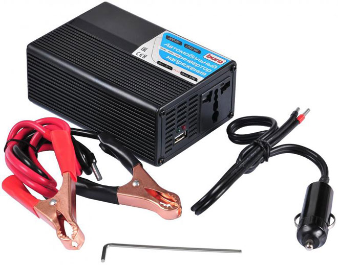 Voltage converters from 12 to 220 volts