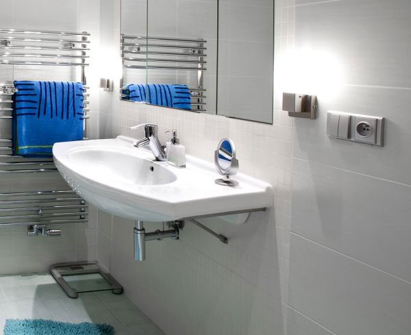 How to locate the right position sockets and switches in the apartment under the European standard?