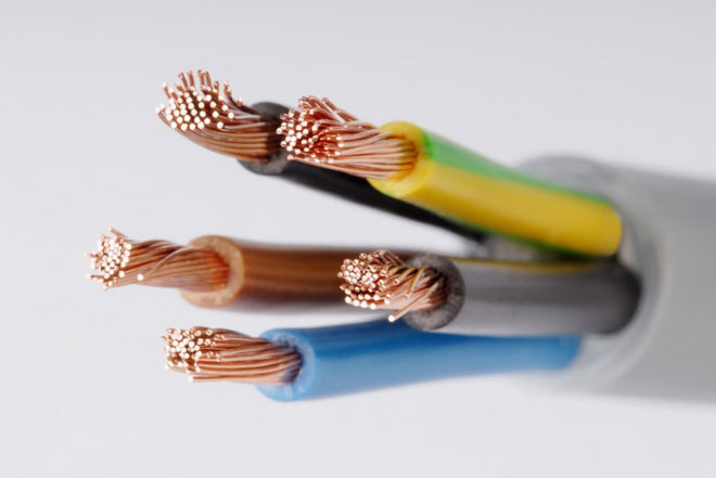 Which cable is better with solid or stranded?