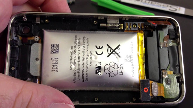 What to do if phone stops charging - main reasons