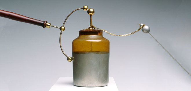 What is an electroforming machine and how does it work?