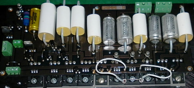 What is a capacitor, types of capacitors and their applications