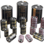 How do I determine the polarity of electrolytic capacitors, where is the plus and minus?