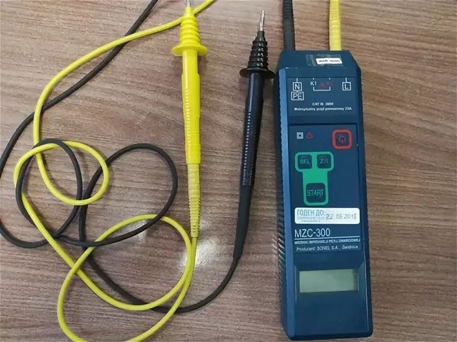 What is a simple phase-ground loop - measurement procedure