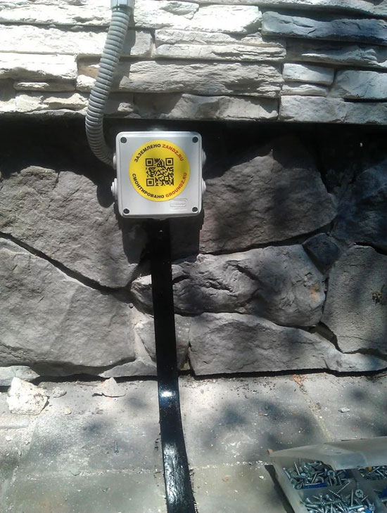 Installation of electric wiring in a wooden house with their own hands - step by step instructions