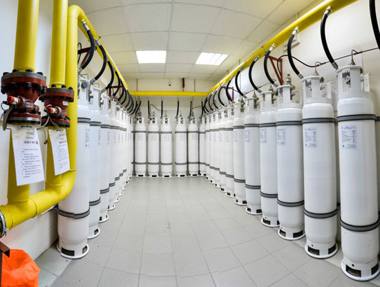 How and what to put out live electrical equipment?