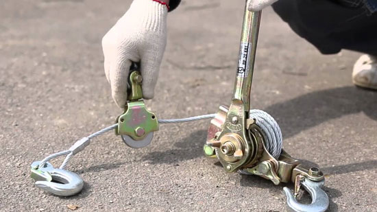 How to install a cable from a pole to a house