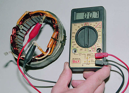 Checking different kinds of electric motors with multimeters